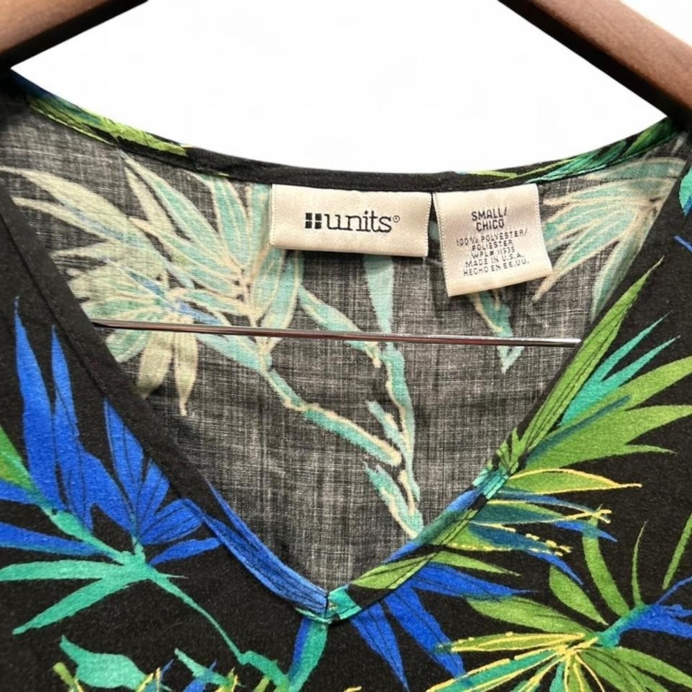 Women's Black floral maxi‎ dress with green and blue hues by Units size small - Picture 3 of 4